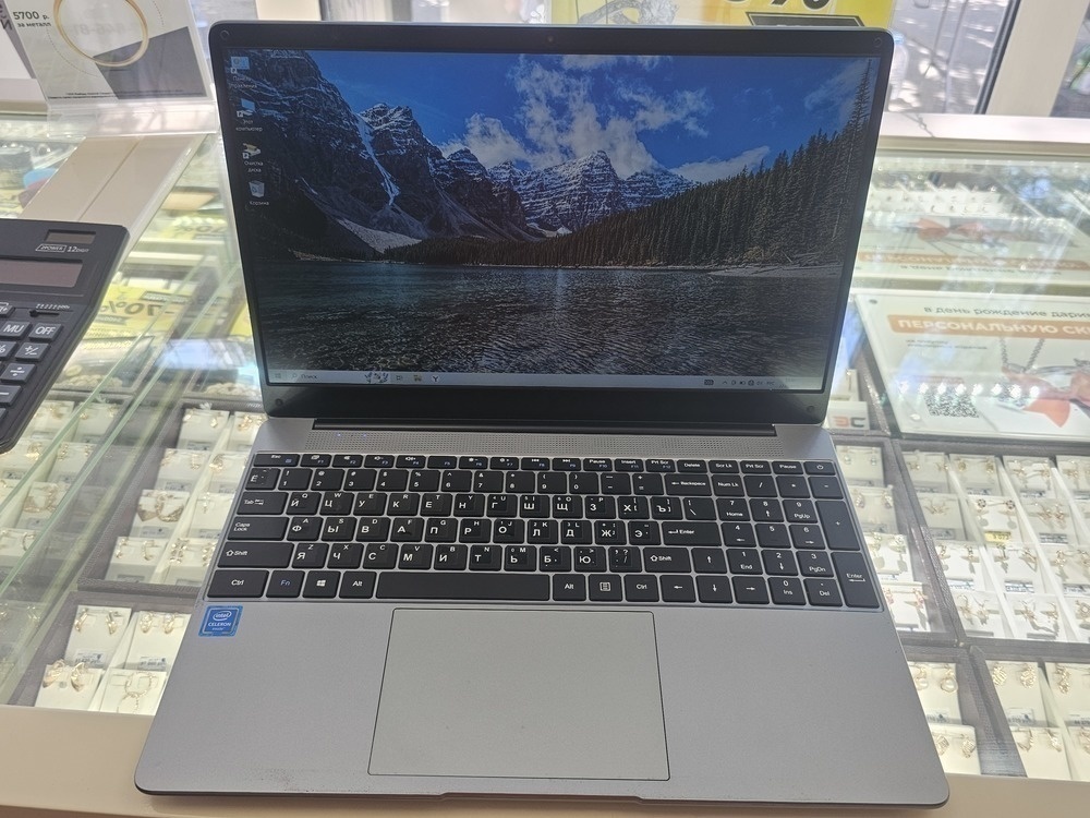 Ноутбук CHUWI Hero book Plus cwi530; Celeron J4125, Intel UHD Graphics, 12 Гб, 256 Гб, Нет