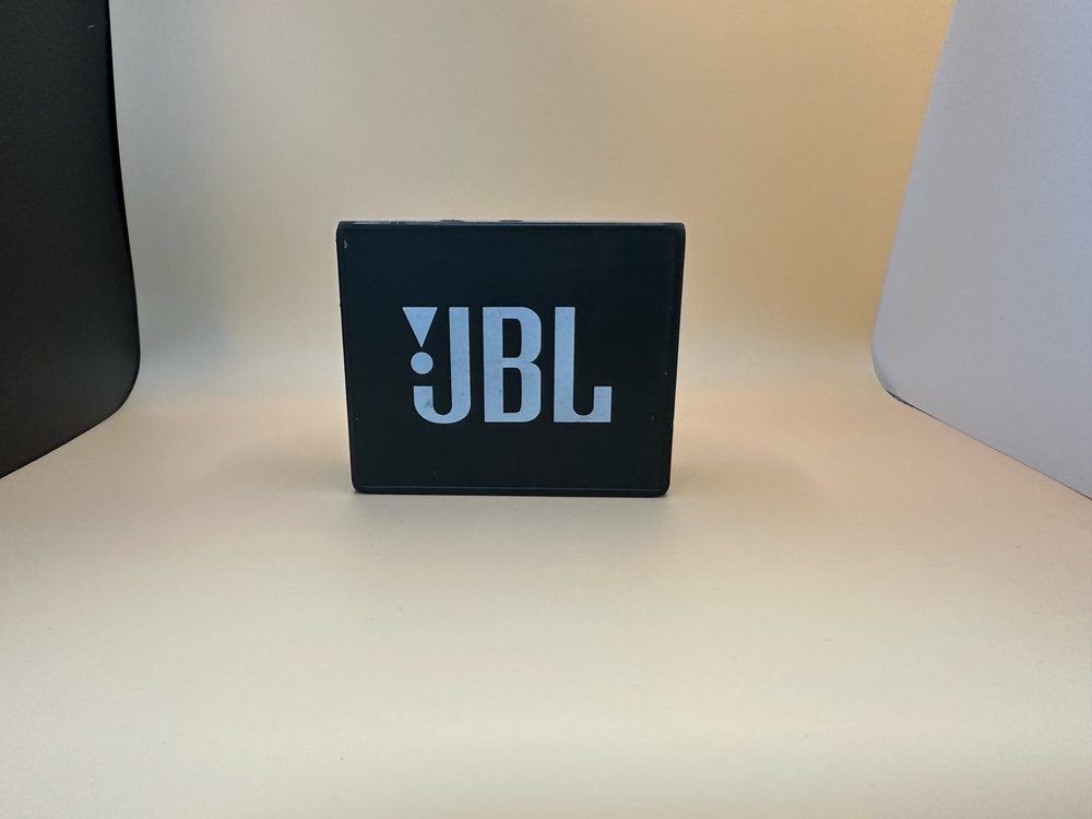 Колонки JBL Go 1