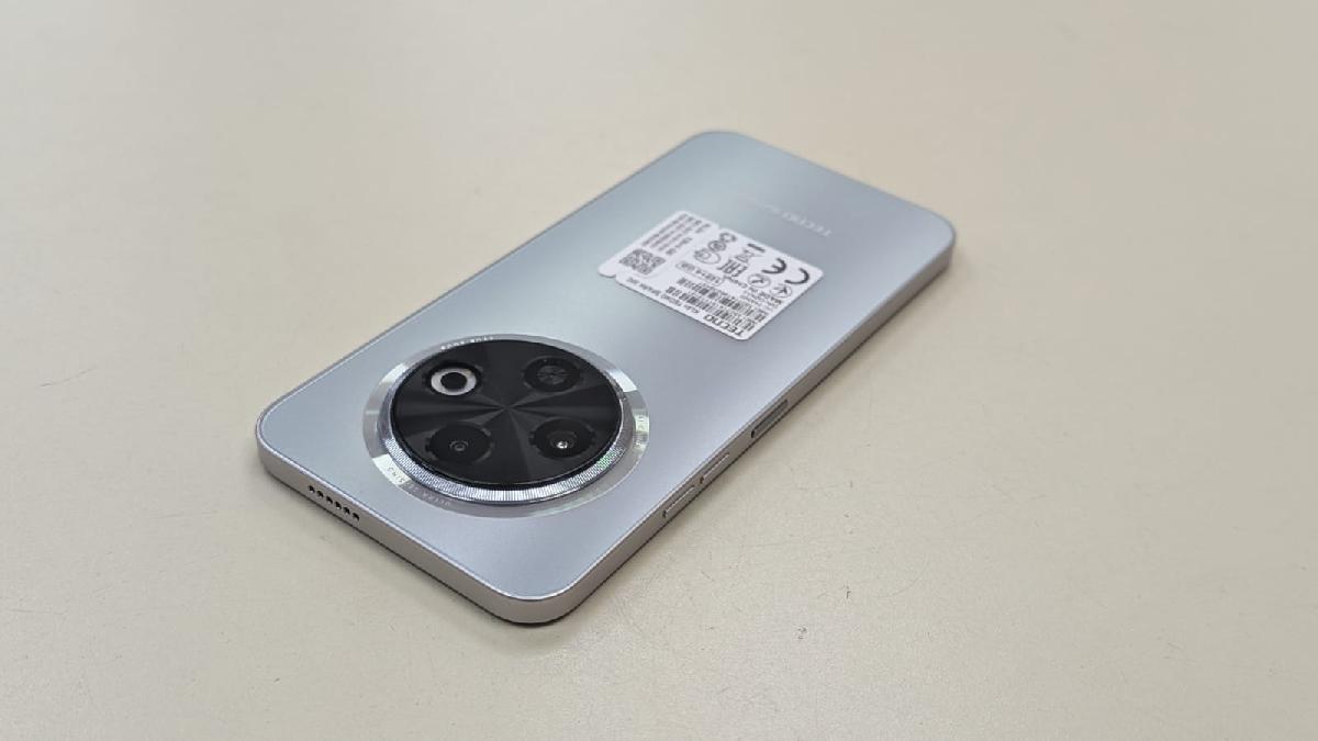 Смартфон Tecno SPARK 30C 4/128