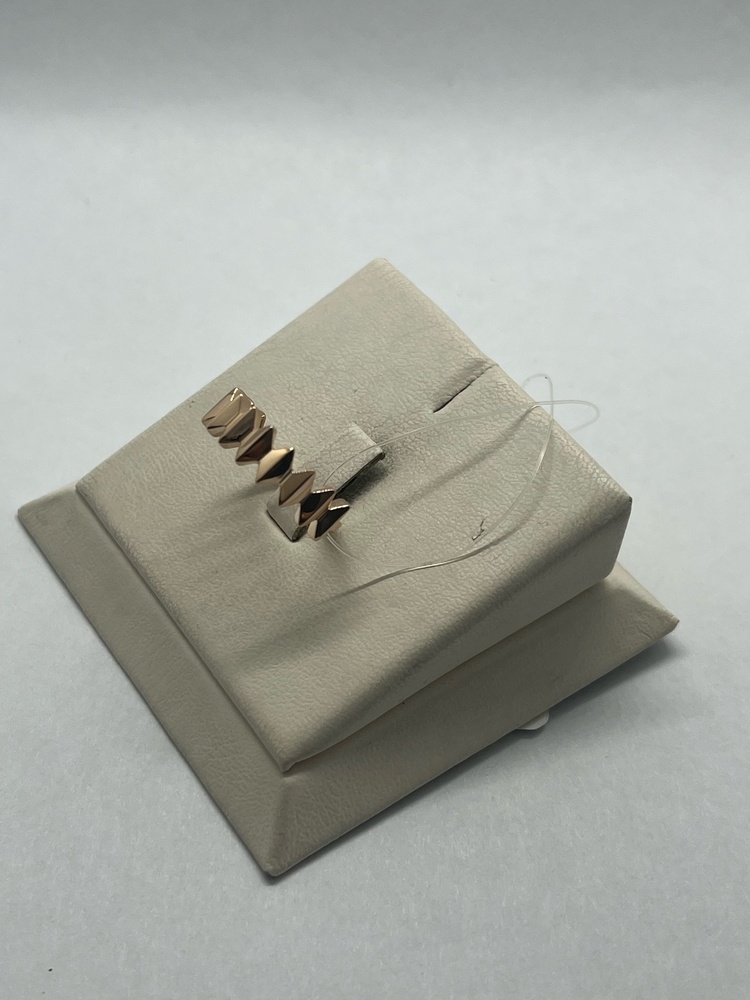 КОЛЬЦО С КАМНЯМИ (Au 585) КОЛЬЦО С КАМНЯМИ (Au 585)