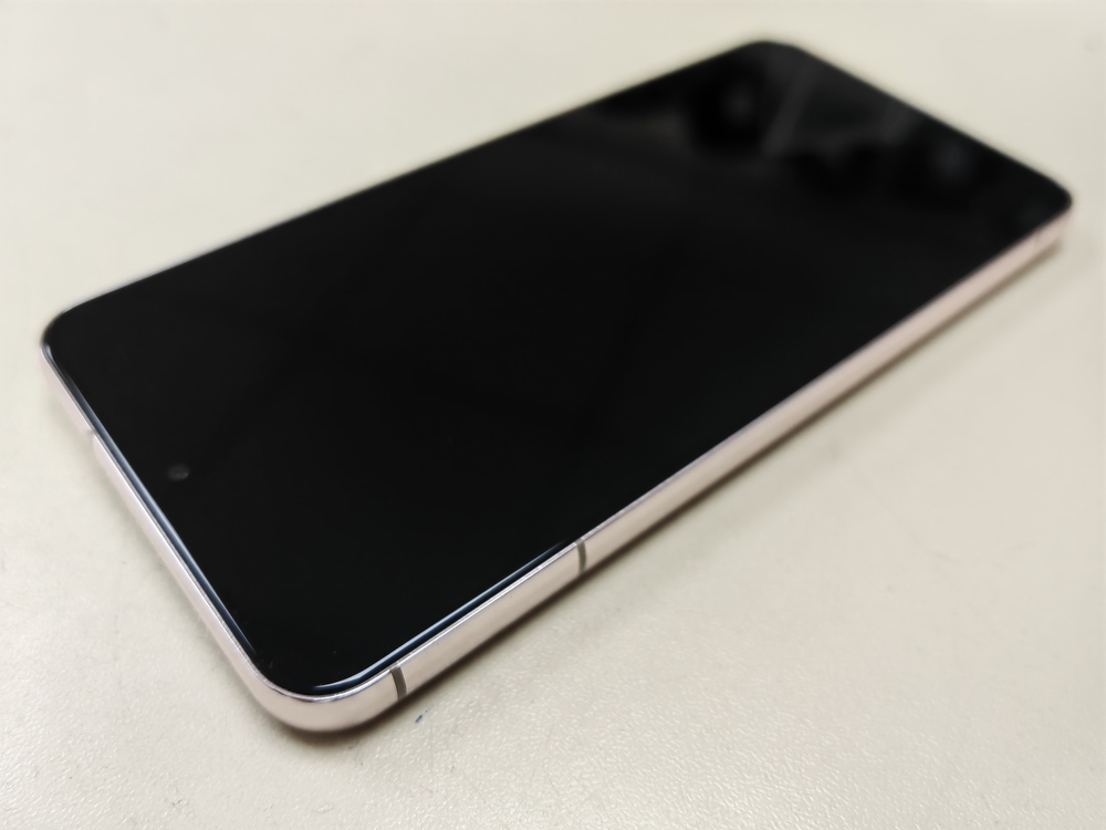 Смартфон Samsung Galaxy S22 8/128