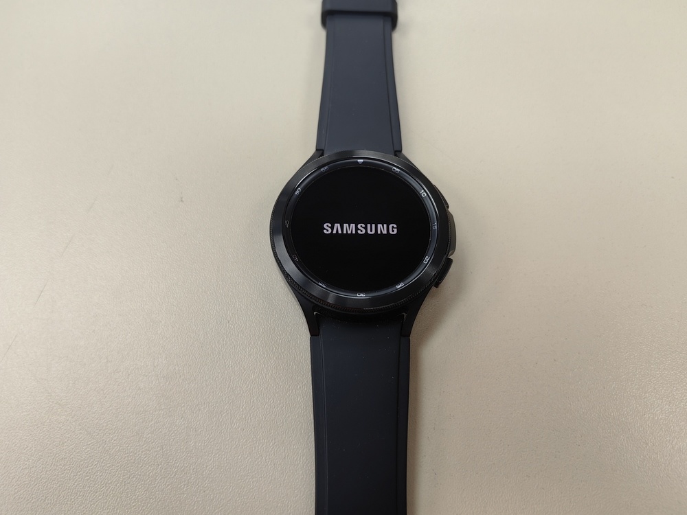 Смарт-часы Samsung Watch 4 Classic 46mm