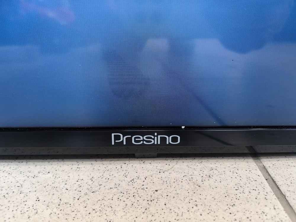 LED Телевизор Prestigio 43U2025A