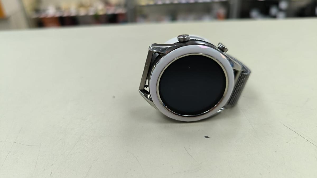 Смарт-часы Huawei GT 3