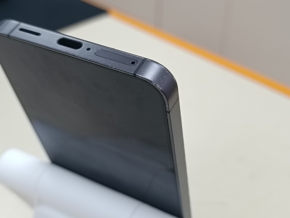 Смартфон Samsung Galaxy S24 8/256