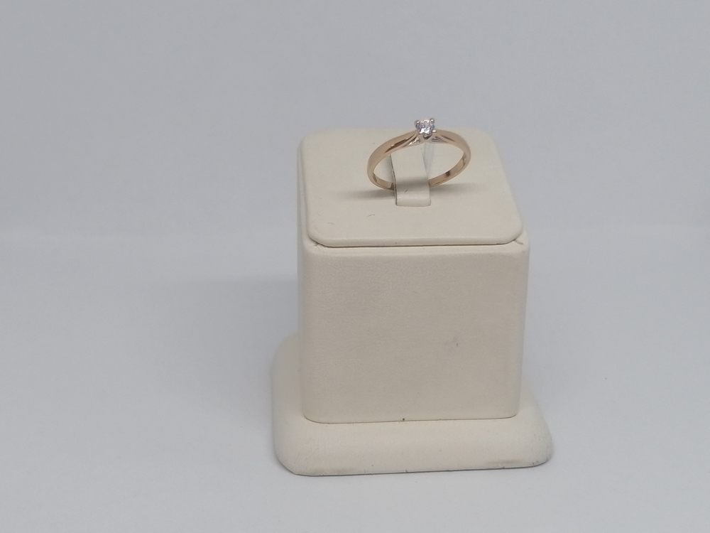 КОЛКМ585 КОЛЬЦО С КАМНЕМ (Au 585)