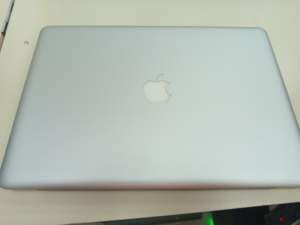 Ноутбук Apple MacBook Pro 15 дюймов i7 A1286 (2015)