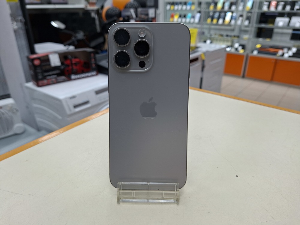 Смартфон Apple iPhone 15 Pro Max 256Gb