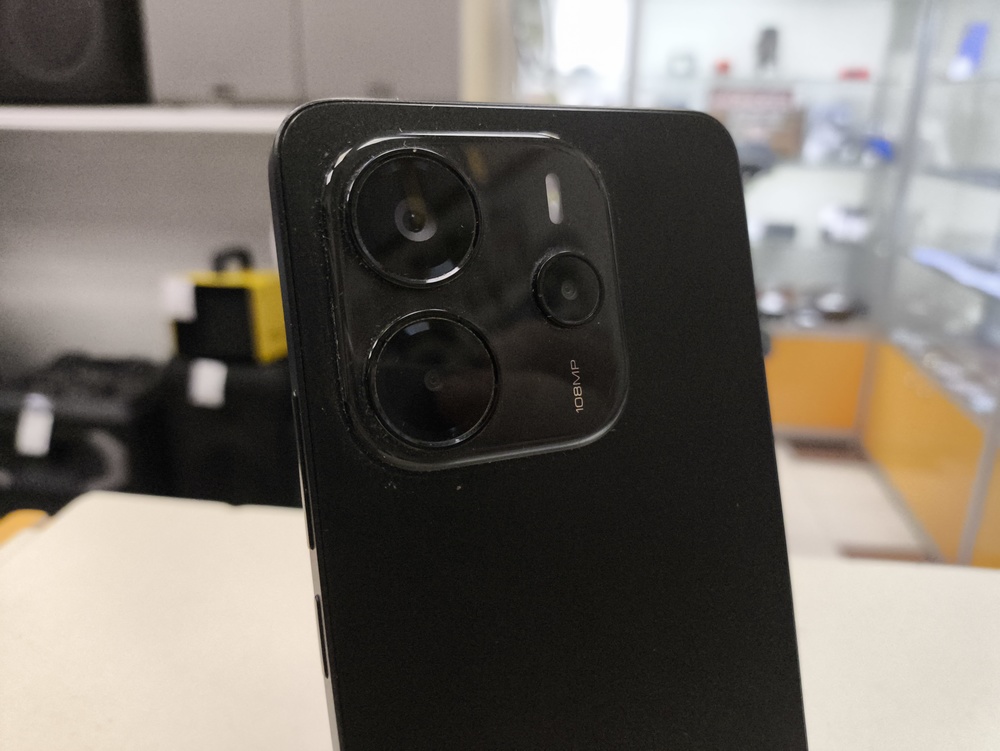 Смартфон Xiaomi Redmi note 14 8/128