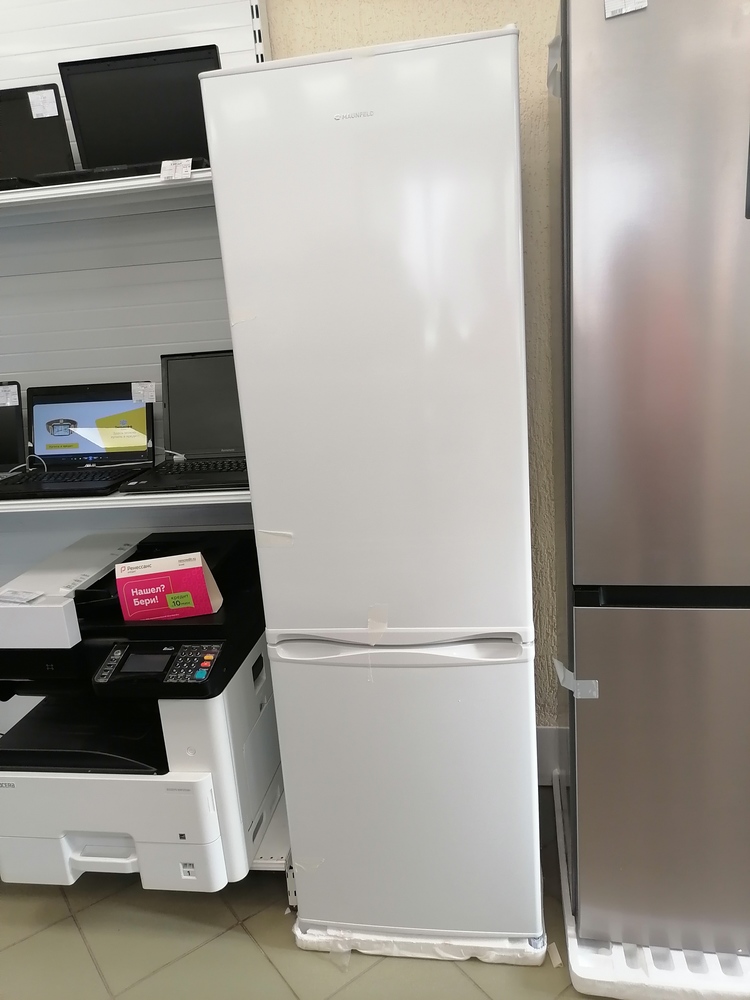 Холодильник Maunfeld MFF180W