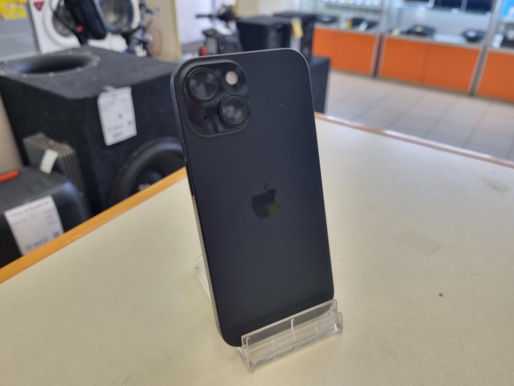 Смартфон Apple Iphone 15 128Gb