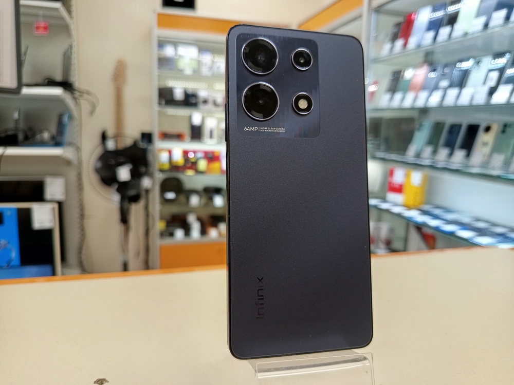 Смартфон Infinix Note 30 8/128