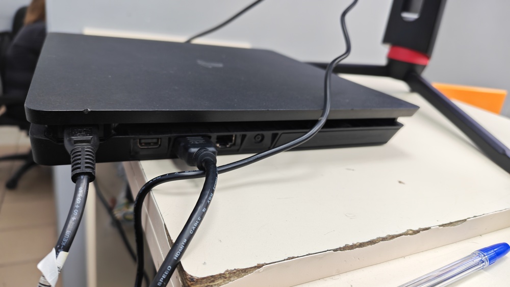 Игровая приставка PlayStation 4 Slim 1Tb