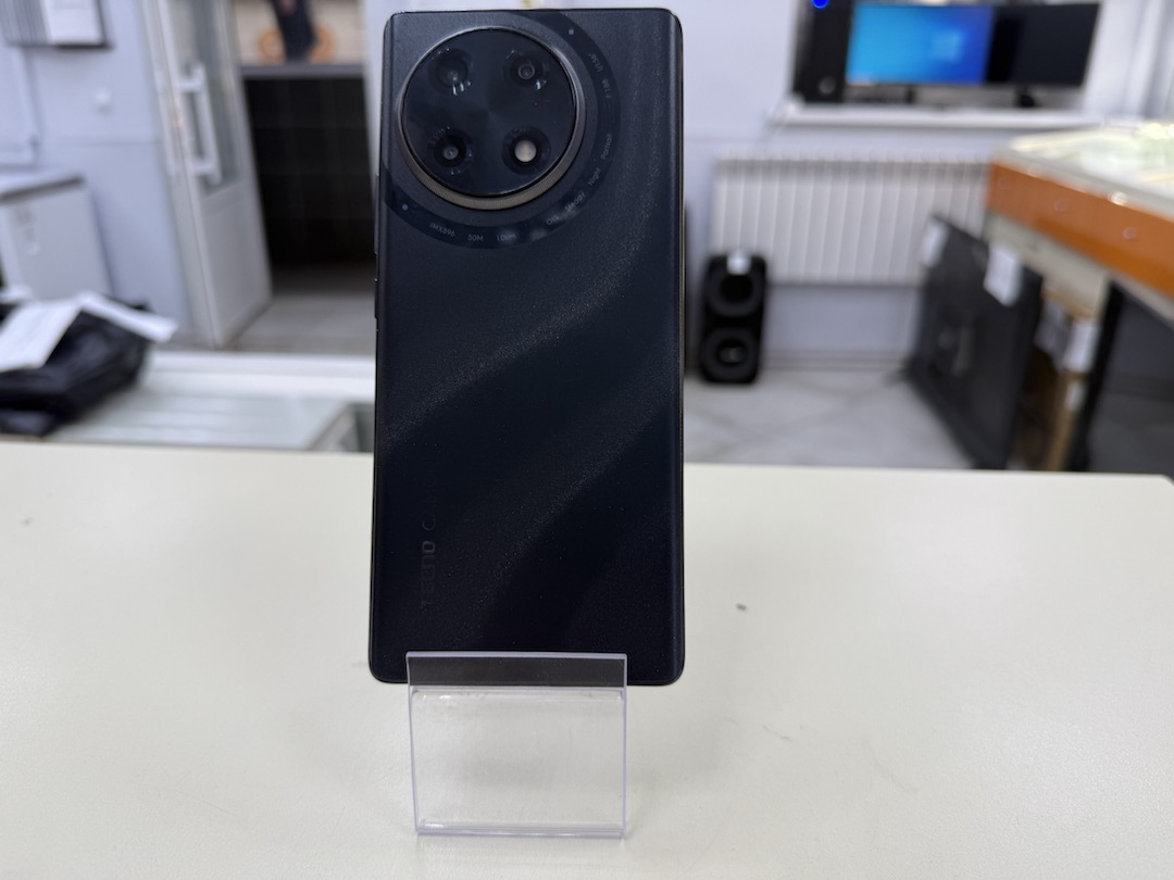 Смартфон Tecno Camon 30S 6/128