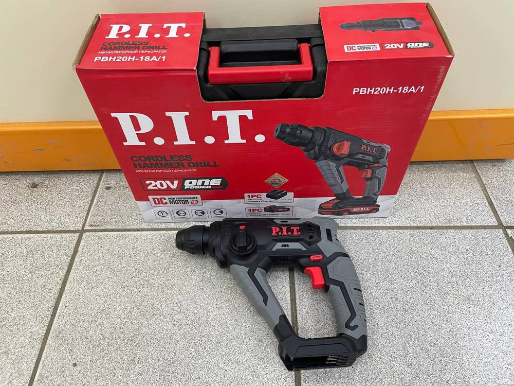 Перфоратор P.I.T. PBH20H-18A/1