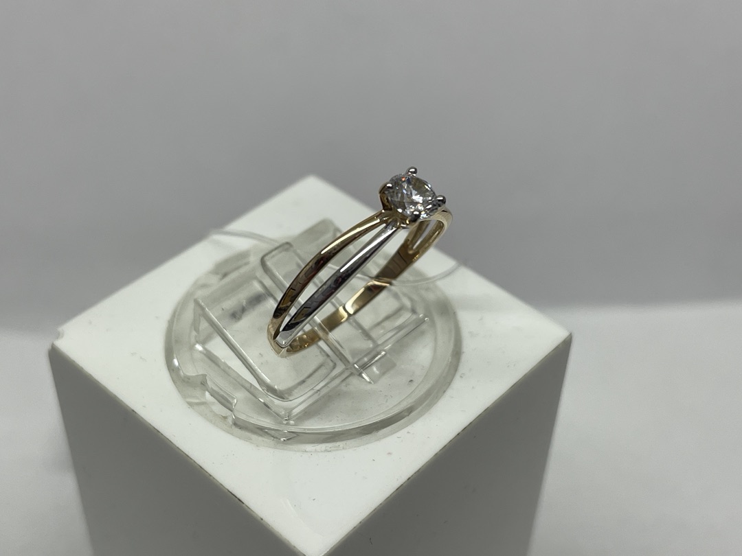 КОЛЬЦО С КАМНЕМ (Au 585)