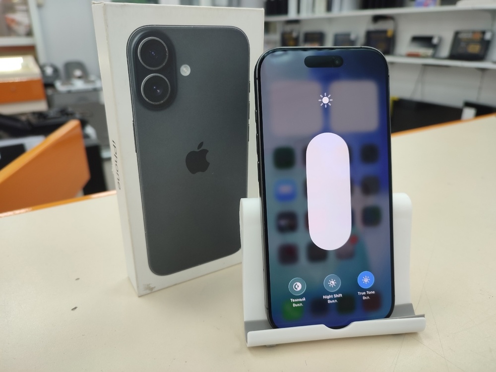 Смартфон Apple Iphone 17 256Gb