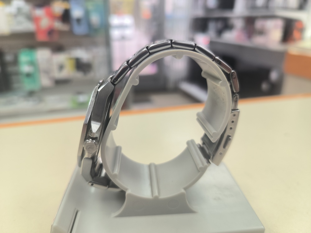 Часы наручные Casio Edifice EFR-S108D;