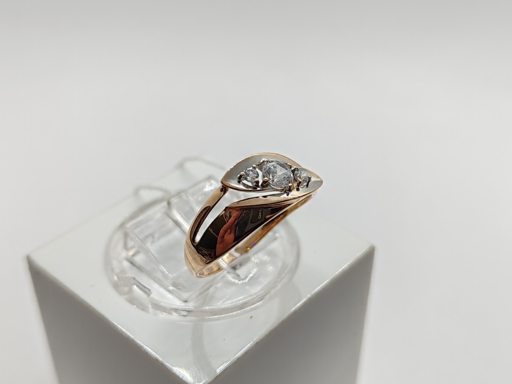 КОЛКМИ585 КОЛЬЦО С КАМНЯМИ (Au 585)