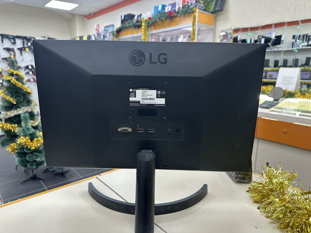 Монитор LG 22MK600M