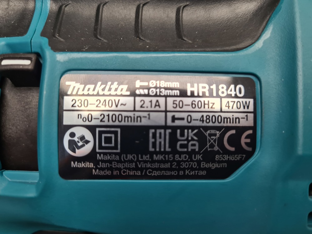 Перфоратор Makita HR 1840