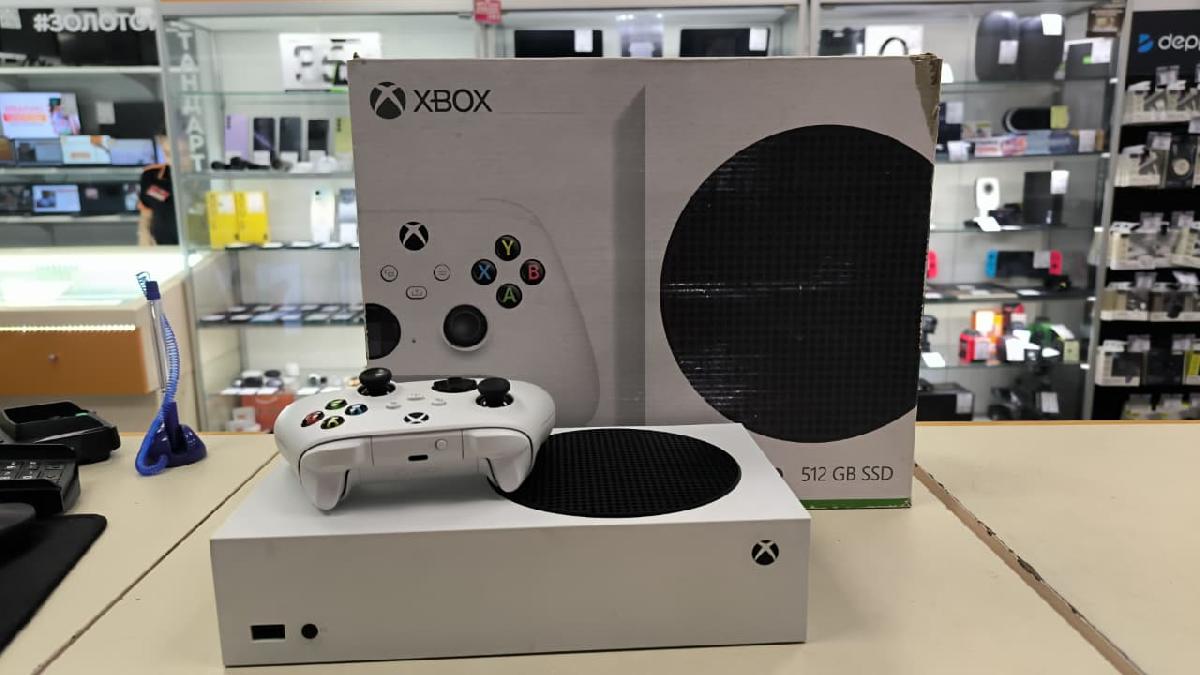 Игровая приставка Xbox Series S 512Gb SSD Игровая приставка Xbox Series S 512Gb SSD