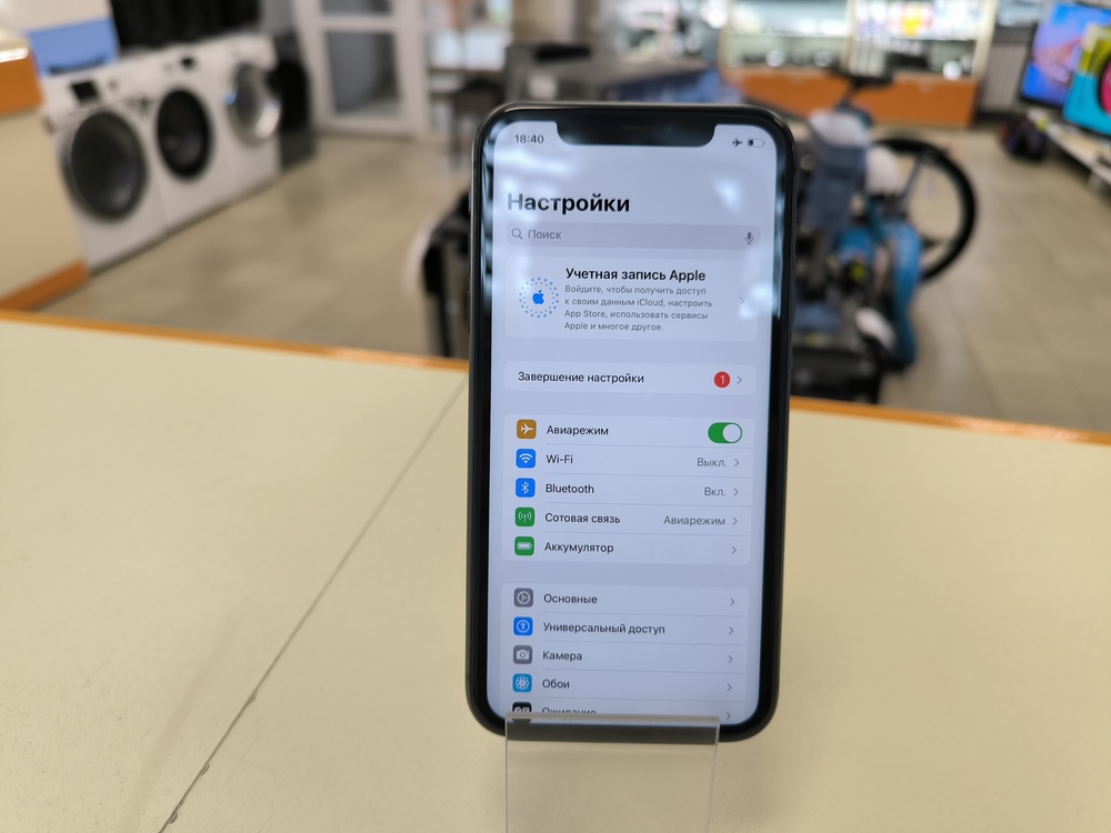 Смартфон Apple iPhone 11 64Gb