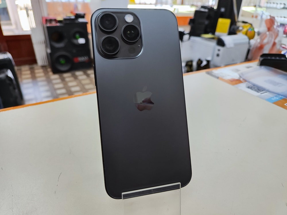 Смартфон Apple iPhone 15 Pro Max 256Gb