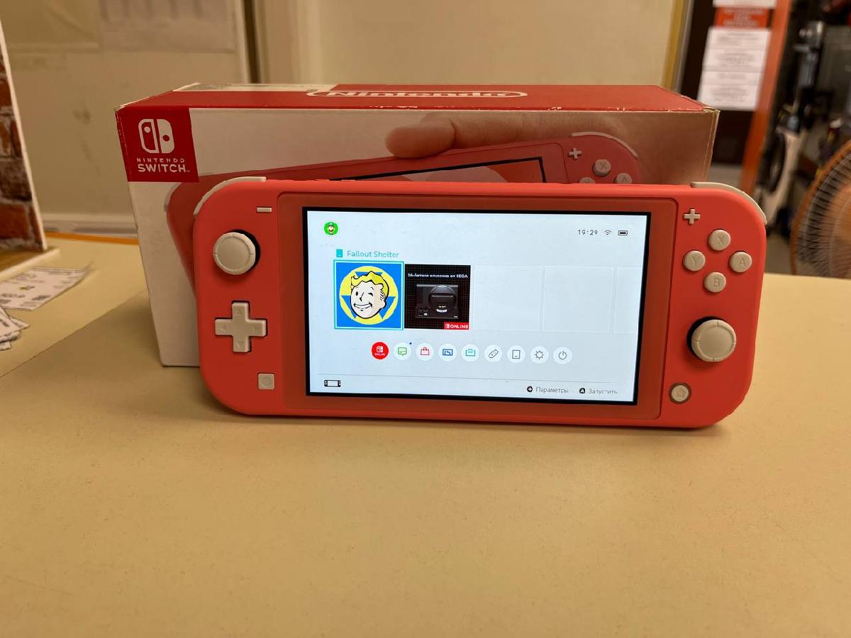 Игровая приставка Nintendo Switch Lite