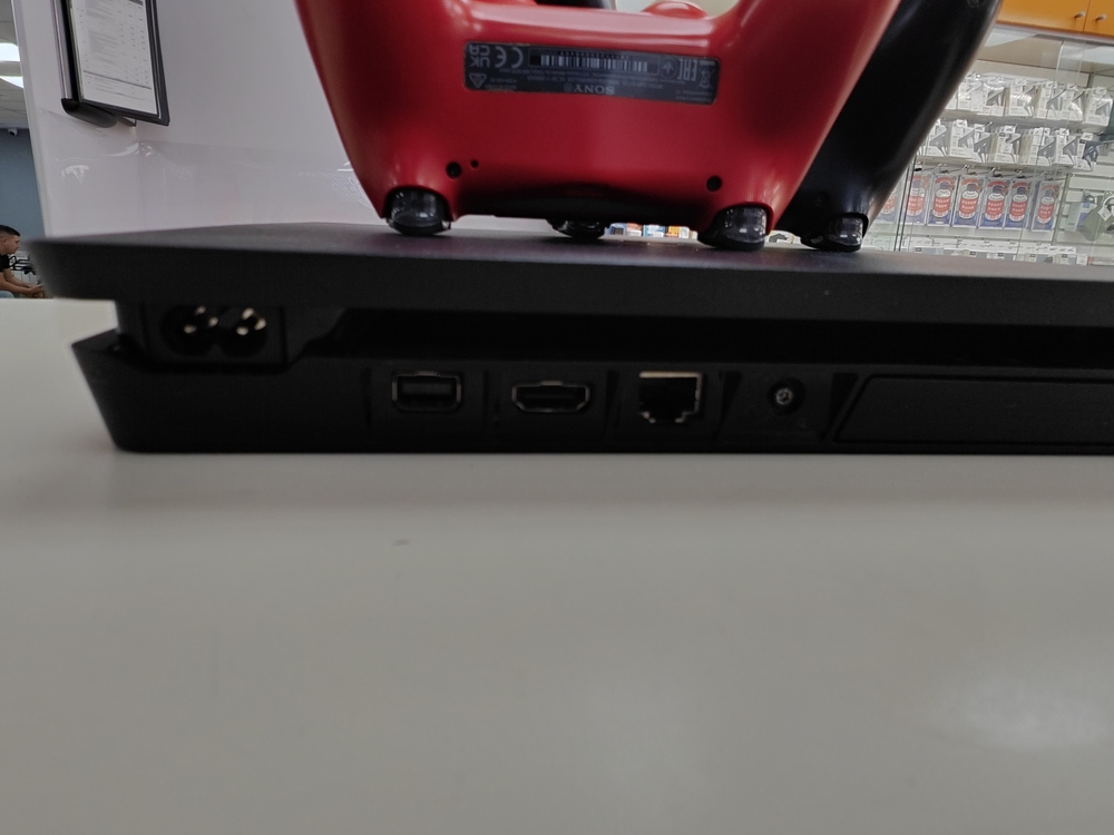 Игровая приставка PlayStation 4 Slim 1Tb
