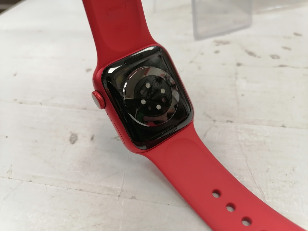 Смарт-часы Apple Watch Series 6 40mm