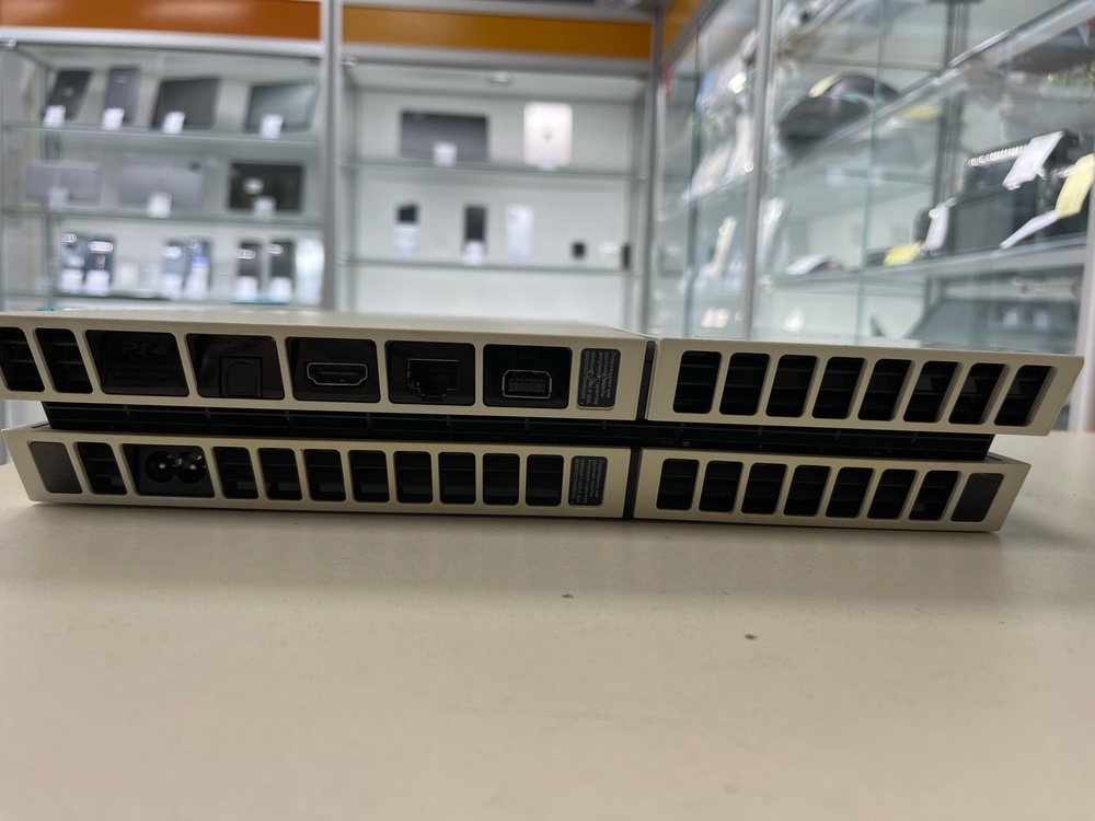 Игровая приставка PlayStation 4 500GB