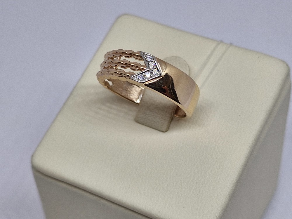 КОЛЬЦО С КАМНЯМИ (Au 585)