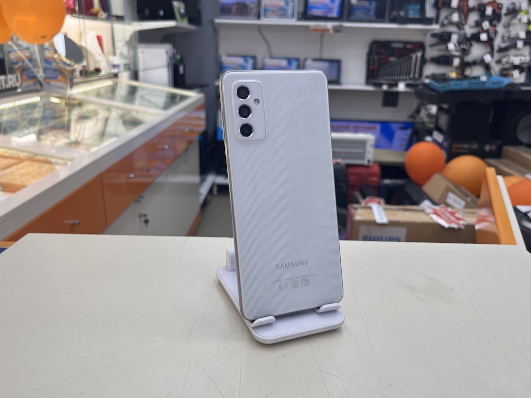 Смартфон Samsung Galaxy M52 6/128