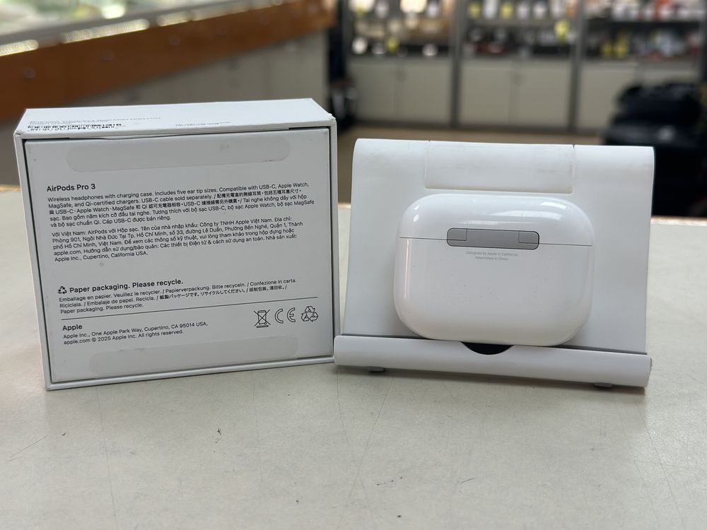 Наушники беспроводные Apple AirPods Pro 3 Gen