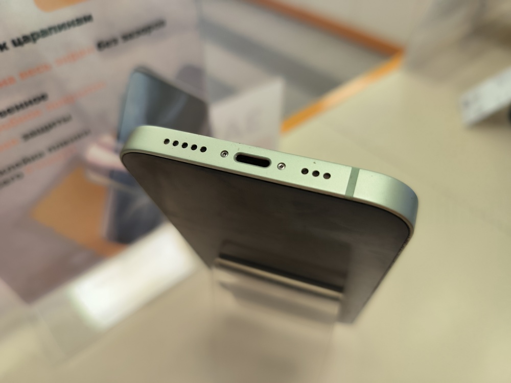 Смартфон Apple iPhone 12 64Gb