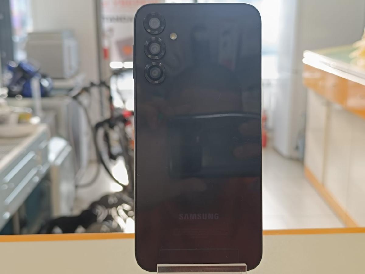 Смартфон Samsung Galaxy A24 4/128