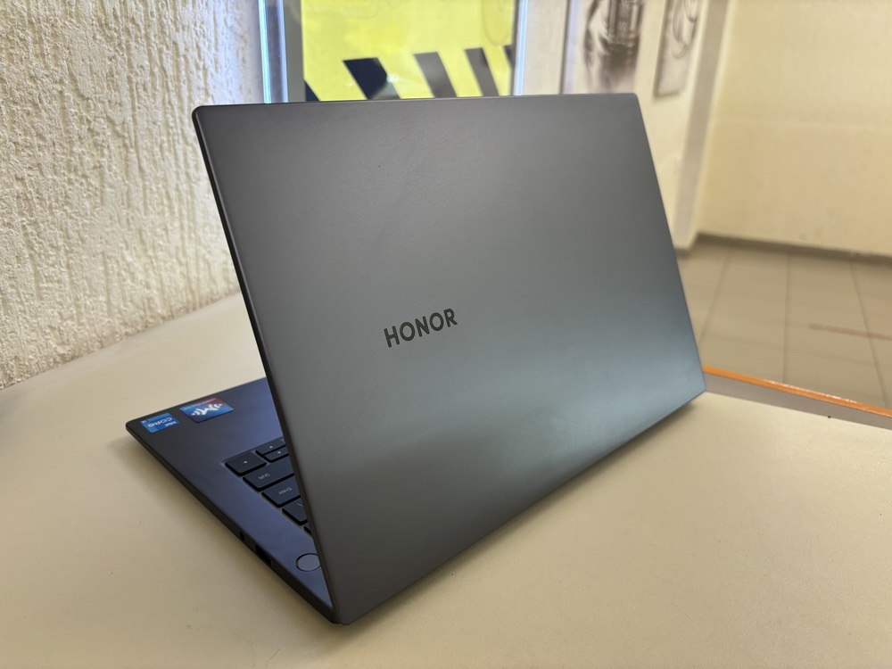 Ноутбук Honor honor bdr-wdi; I3-1115G4, Intel UHD Graphics, 8 Гб, 256 Гб, Нет