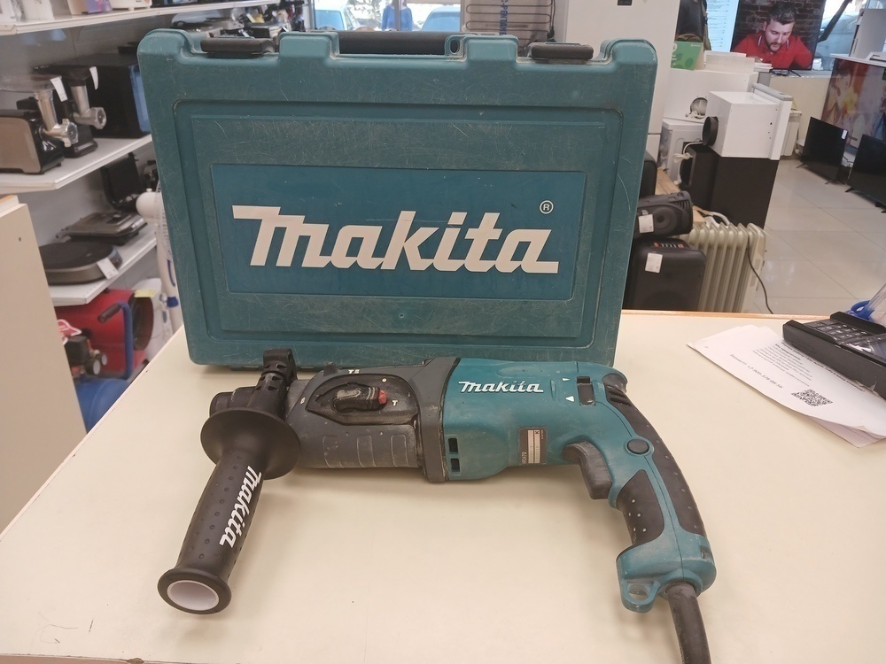 Перфоратор Makita HR 2470