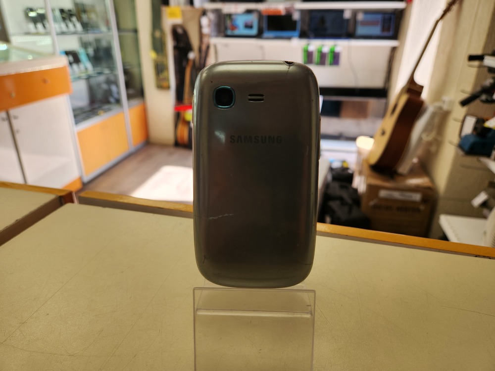 Смартфон Samsung GT-S5310