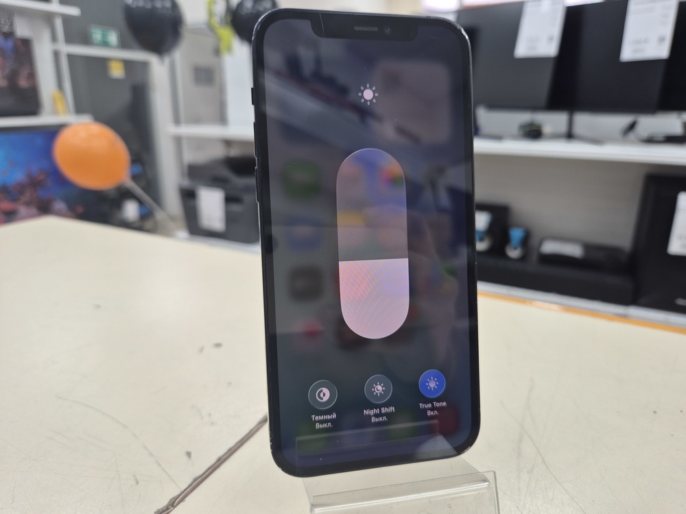 Смартфон Apple iPhone 12 64Gb