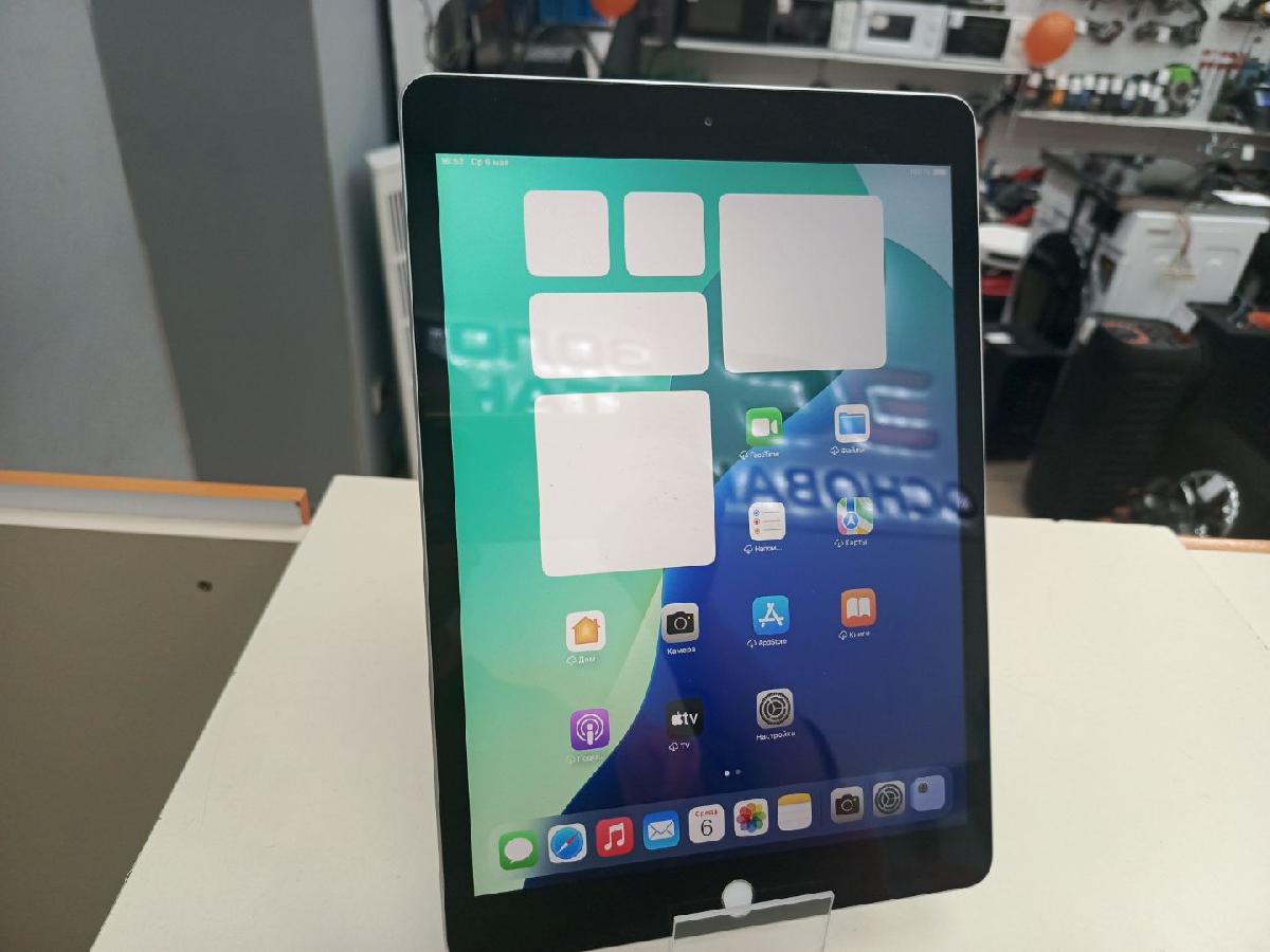 Планшет Apple IPad 7 128 ГБ A2197 (Wi-Fi)
