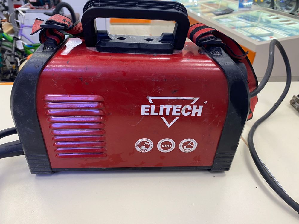 Сварочный аппарат Elitech ИС 220