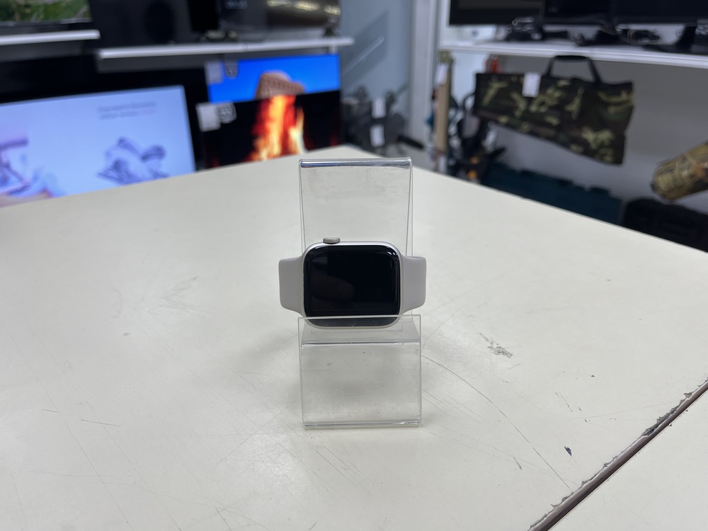 Смарт-часы Apple Watch Series 8 45mm