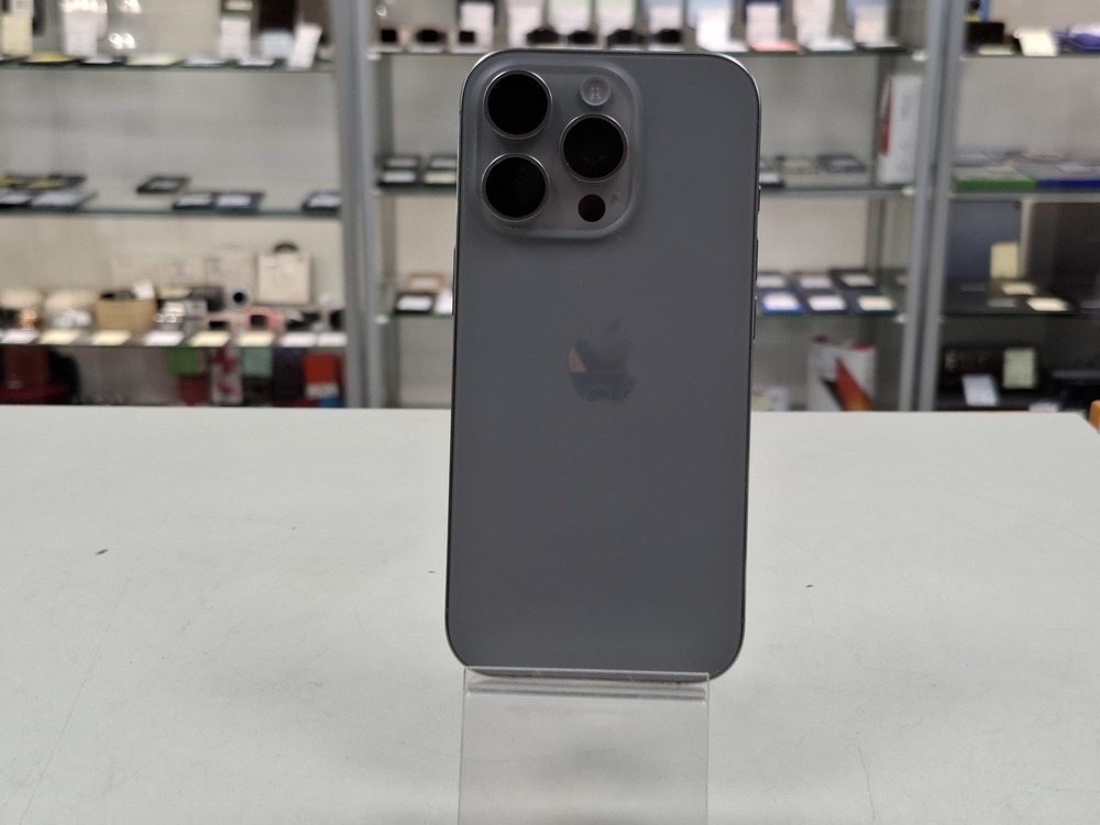 Смартфон Apple Iphone 16 Pro 256Gb