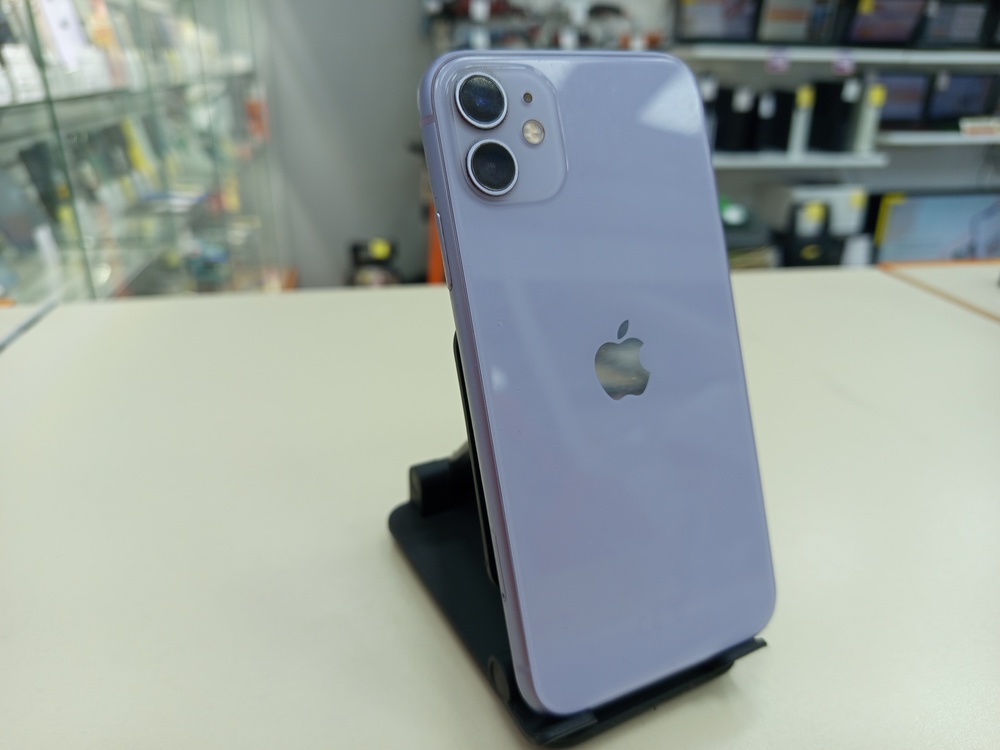 Смартфон Apple iPhone 11 128Gb