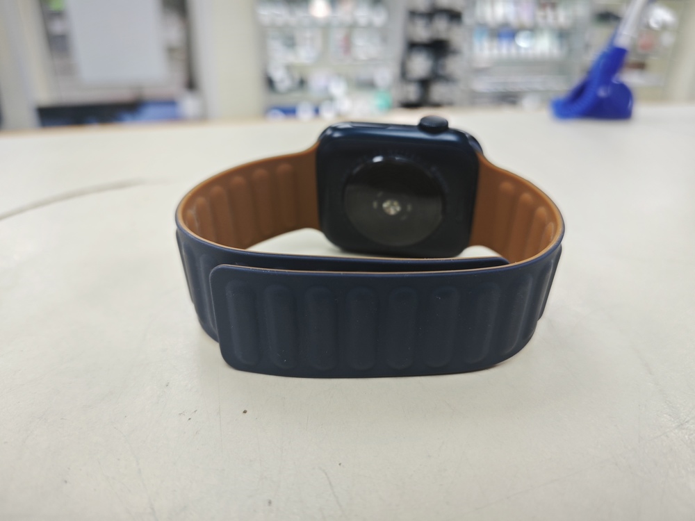 Смарт-часы Apple Watch SE 2022 44mm