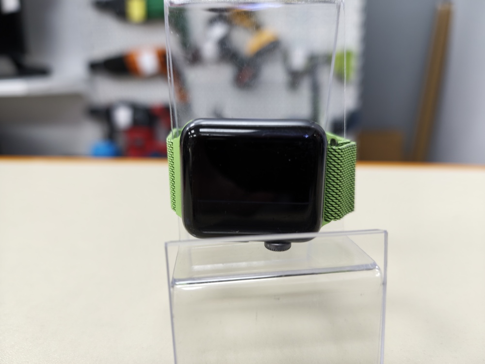 Смарт-часы Apple Watch Series 3 38 мм