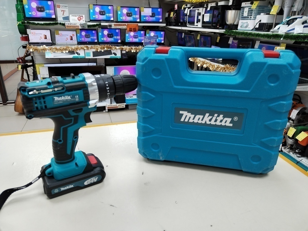 Шуруповерт Makita NoName