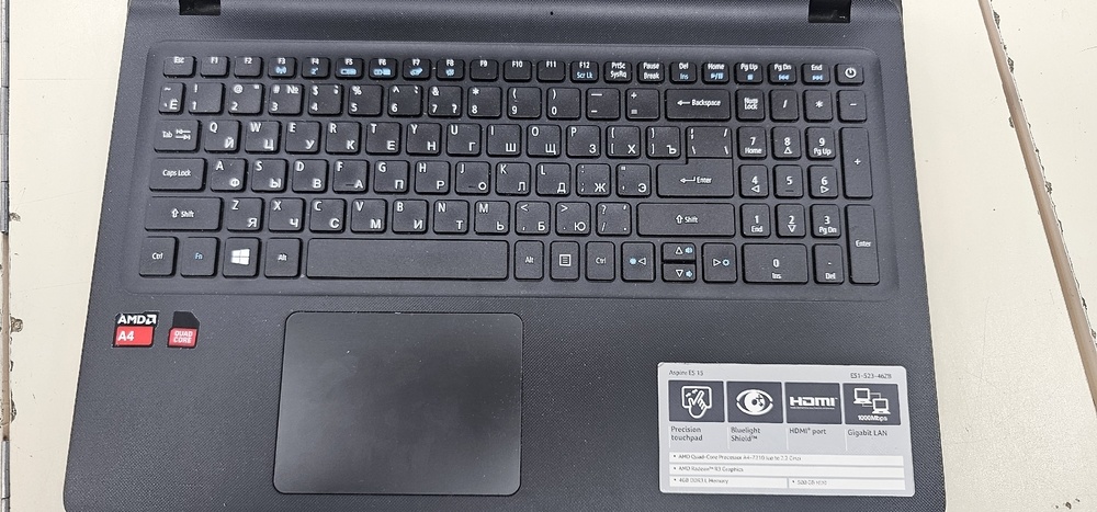 Ноутбук Acer; A4-7210, Radeon R3 series, 4 Гб, Нет, 500 Гб